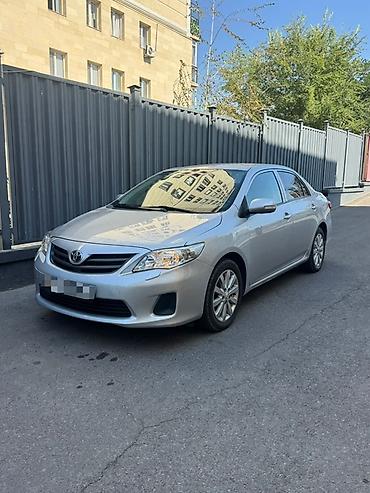 такта корола: Toyota Corolla: 2011 г., 1.4 л, Механика, Бензин, Седан — 2