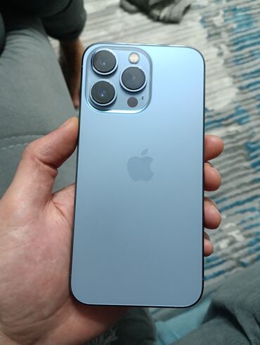 Apple iPhone: IPhone 13 Pro, Б/у, 128 ГБ, Pacific Blue, Зарядное устройство, Защитное стекло, Чехол, 84 %