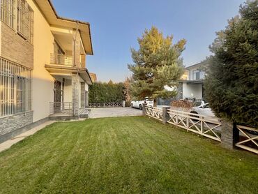 Долгосрочная аренда домов: 320 м², 5 комнат — 4