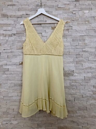 majice od satena: River Island M (EU 38), color - Yellow, Oversize, Without sleeves