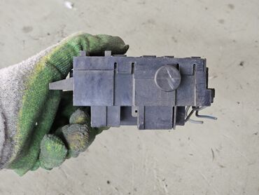 Датчики, сенсоры, предохранители: Блок предохранителей Volkswagen 1986 г., Б/у, Оригинал, Германия — 9