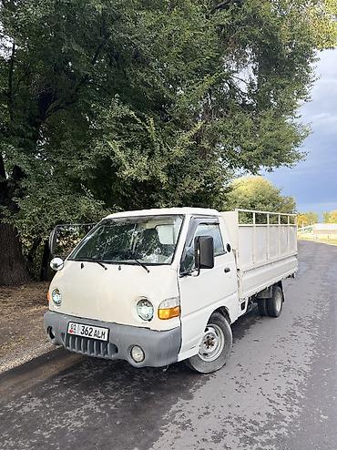 210 лупар: Hyundai Porter: 1996 г., 2.5 л, Механика, Дизель — 2