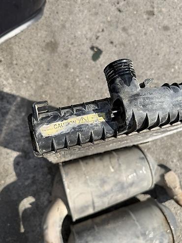 bmw e39 radiator: BMW e39, 2000 il, Orijinal, Almaniya, İşlənmiş — 5