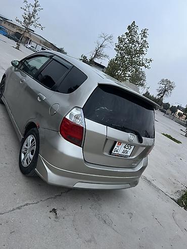 camry 1998: Honda Fit: 2004 г., 1.3 л, Вариатор, Бензин, Купе — 2