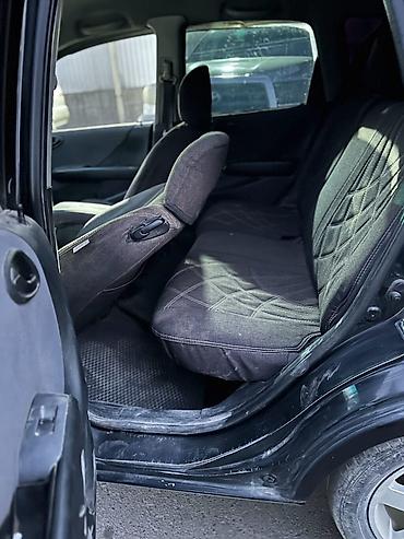 step vagon: Honda Fit: 2004 г., 1.3 л, Автомат, Газ, Хэтчбэк — 6