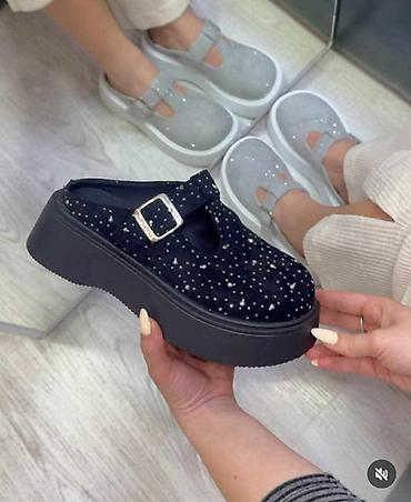 clarks srbija: Papuče
36-40
3100 din
O — 1