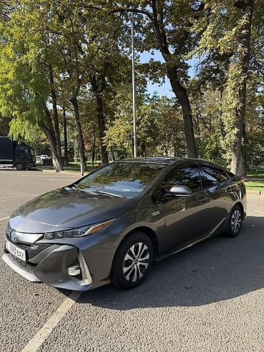 обмен приус: Toyota Prius: 2019 г., 1.8 л, Вариатор, Гибрид, Хэтчбэк — 8