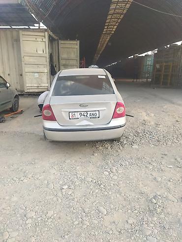 infinity fx35: Ford Focus: 2006 г., 1.8 л, Механика, Бензин, Седан — 5