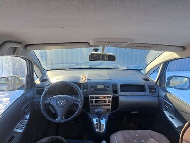 сиденья автомобиля: Toyota Corolla: 2002 г., 1.8 л, Автомат, Бензин