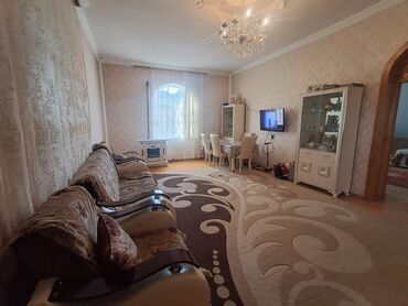 kiraye ayliq ev: 4 otaqlı, 146 kv. m, Yeni təmirli