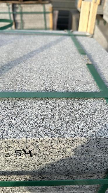 Фасадные гранитные плитки: Обожженные граниты для площадок и лестниц. Гранит из натурального — 13