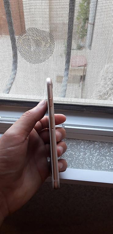 iphone 7 rose: IPhone 8, 64 GB, Qızılı, Barmaq izi — 6