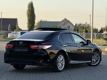 2018: Toyota Camry: 2018 г., 2.5 л, Автомат, Бензин, Седан — 4