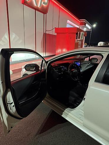 byd e6: Toyota Levin: 2019 г., Автомат, Гибрид, Седан — 5