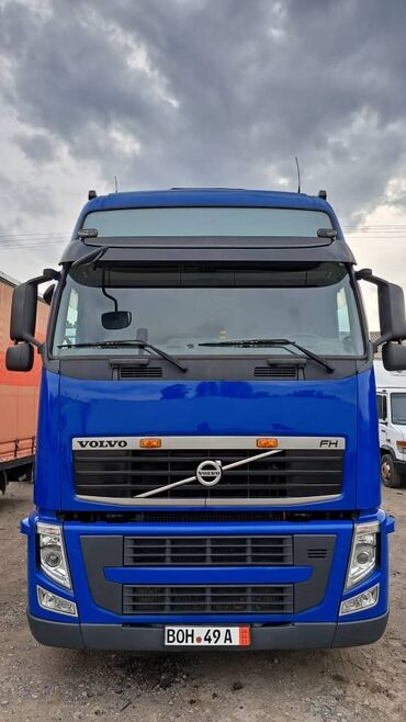 грузовой техники: Тягач, Volvo, 2013 г.