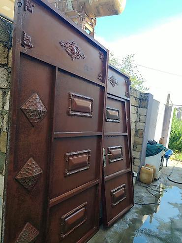 dem caynik: Darvaza 300/260sm 500azn Mehdabad 9593 leliDəmir darvaza dəsti - — 1