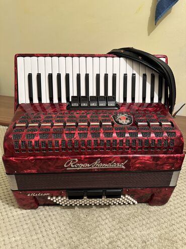 Аккордеоны: Продаю Привозной Германский Аккордеон Роялстандарт метеор — 5