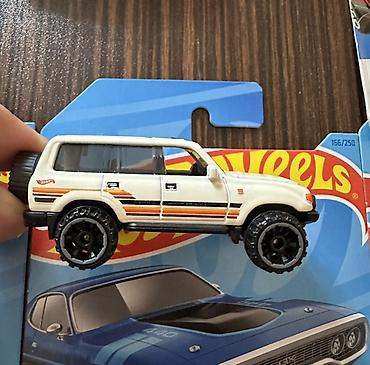 ford trans: Hot Wheels modelləri Qutuda olanlar açılmayıb, yenidir, satılır — 2