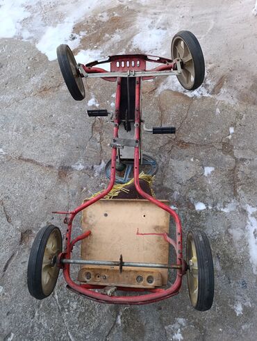 Other children's transport: Детская педальная машина СССР 2 000 Цена за 1 шт, есть 2 Размеры — 3