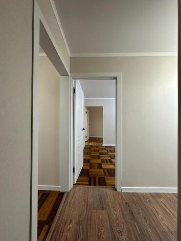 Продажа квартир: 5 и более комнат, 90 м², 104 серия, 1 этаж, Косметический ремонт — 2