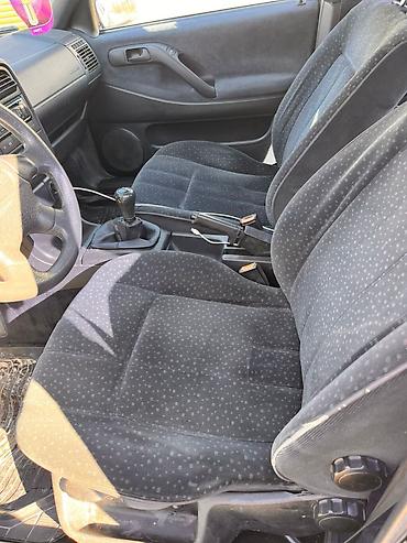 Volkswagen: Volkswagen Passat: 1995 г., 1.8 л, Механика, Бензин, Седан at lalafo.kg — 11 Volkswagen: Volkswagen Passat: 1995 г., 1.8 л, Механика, Бензин, Седан — 11