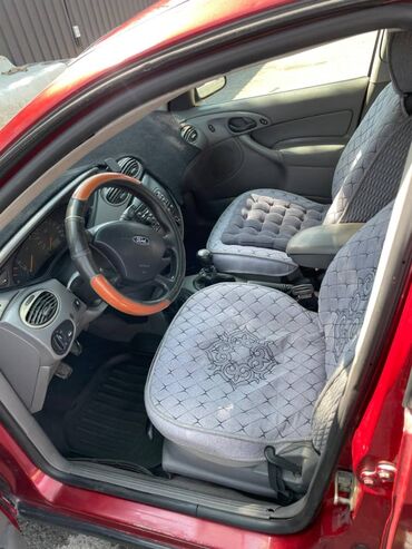 Ford: Ford Focus: 2002 г., 2 л, Механика, Бензин, Универсал
