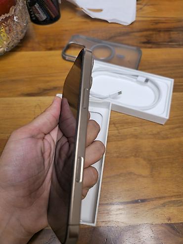 apple ikinci el: IPhone 16 Pro Max, Natural Titanium, Face ID — 4