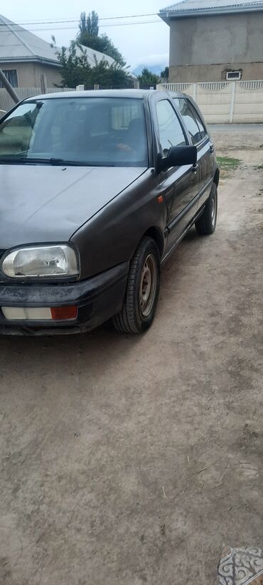 Volkswagen: Volkswagen Golf: 1993 г., 1.6 л, Механика, Бензин, Хэтчбэк