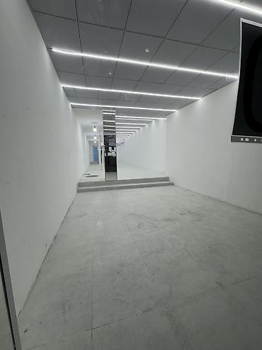 Аренда помещений свободного назначения: Срочно! Срочно! Срочно! -Коммерческое помещение с витринными окнами — 15