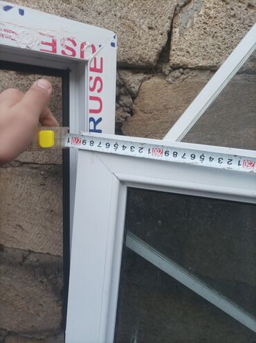 Plastik pəncərələr: PVC pəncərə-vitray blok - Material: ağ PVC profil, ikiqat şüşə — 2