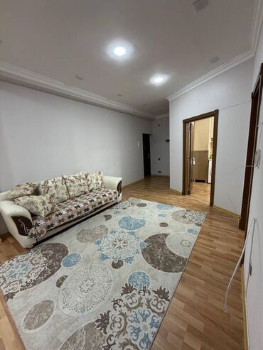 Uzunmüddətli kirayə mənzillər: H.Aslanov metrosunun çıxışında,2-3 dəqiqəlik yürümə məsafəsində — 1