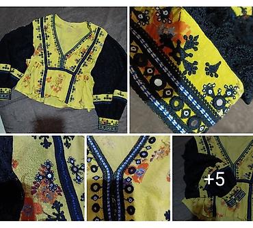 Ženska boho bluza sa vezom i čipkastim rukavima - Model: kratka bluza — 1
