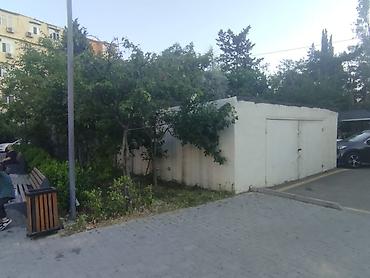 sumqayit qaraj: 18 kv. m, 6 * 6 * 4 Daş, Beton — 2