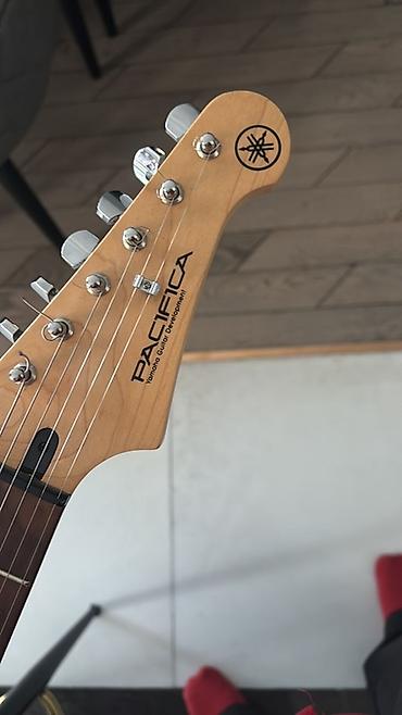klas 6: Yamaha Pacifica elektrik gitarası – ağ rəng - Model: Yamaha Pacifica — 4