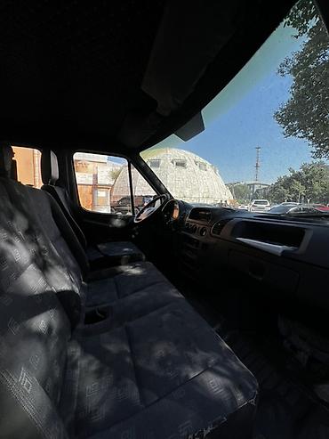 sprinter 2 2: Грузовой бортовой автомобиль Mercedes-Benz Sprinter (двухрядная — 4
