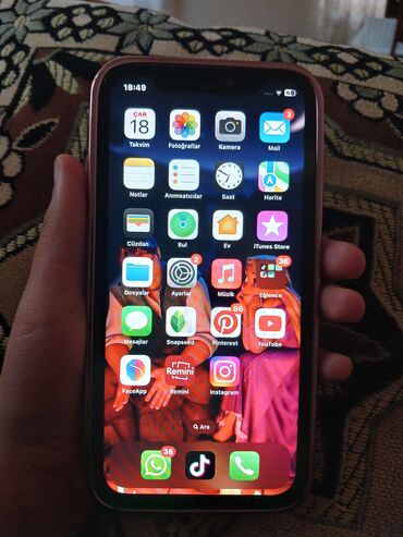 paltaryuyan 2 ci el: IPhone 11, 64 GB, Natural Titanium, Barmaq izi