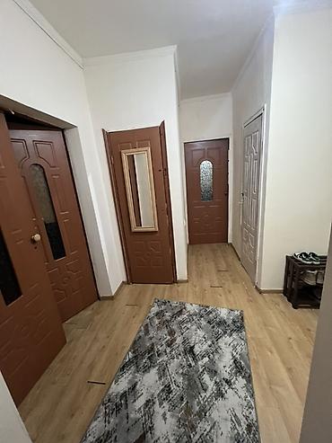 Долгосрочная аренда квартир: 3 комнаты, С мебелью частично — 9