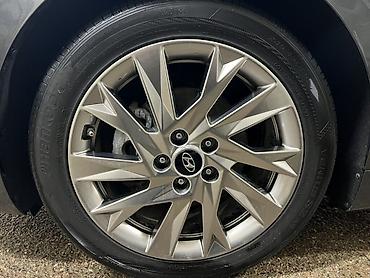 Солнцезащитные шторки и зонты: Ролл-шторка, Б/у — 5