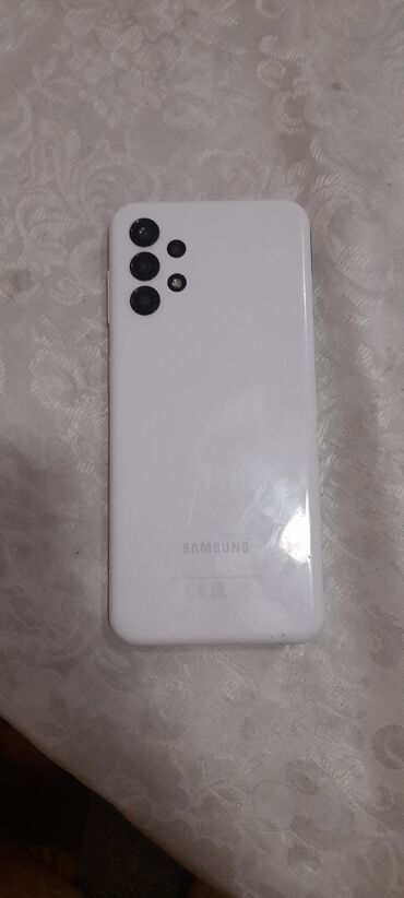 Apple iPhone: Samsung Galaxy A13, 32 GB, rəng - Ağ, Barmaq izi, İki sim kartlı, Face ID