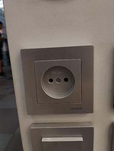 plug: Розетка, С заземлением, Klaus, Встроенные, 1 гнездо — 1