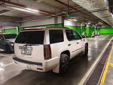 Cadillac: Cadillac Escalade: 2008 г., 6.2 л, Автомат, Газ, Внедорожник — 4