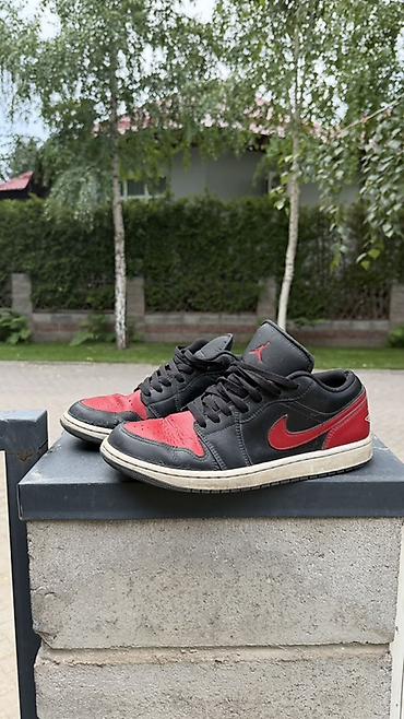 Кроссовки Nike Air Jordan 1 Low (модель 55) в классической расцветке