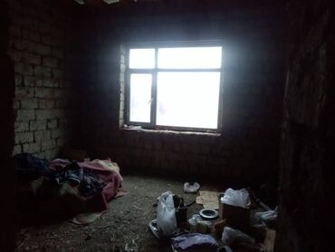 Həyət evləri və villaların satışı: 4 otaqlı, 142 kv. m, Təmirsiz — 6