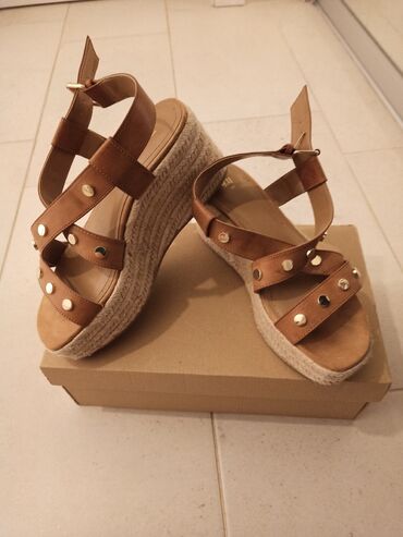 Sandale: Sandale, H&M, 41 na lalafo.rs Sandale: Sandale, H&M, 41