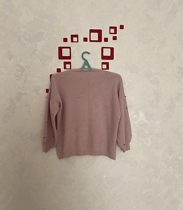 Sviterlər: Digər elanlarımda da münasib qiymətə qadın geyimləri paylaşmışam☺️ — 2