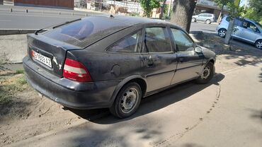 арзан муравей: Opel Vectra: 1996 г., 1.6 л, Механика, Бензин, Хэтчбэк