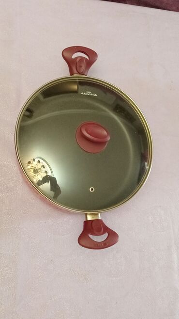 Qazanlar: Qazan, rəng - Qırmızı, Çuqun, Tefal, Azərbaycan