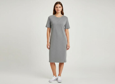 44 46 sukienki dla matki pana młodego allegro: H&M Divided, Sukienka damska, rozmiar XL