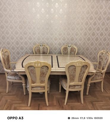 Stullar: Qonaq otağı üçün, Dördbucaq masa, 6 stul