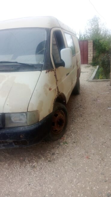 QAZ: QAZ GAZel: 2.4 l | 1997 il